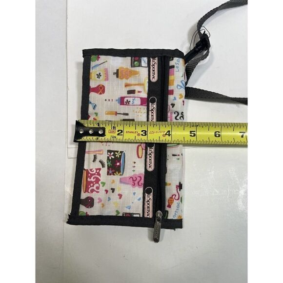 LeSportsac Small Crossbody Wallet Beauty Cosmetics Hair Stylist Rare Eyelash - Picture 8 of 16